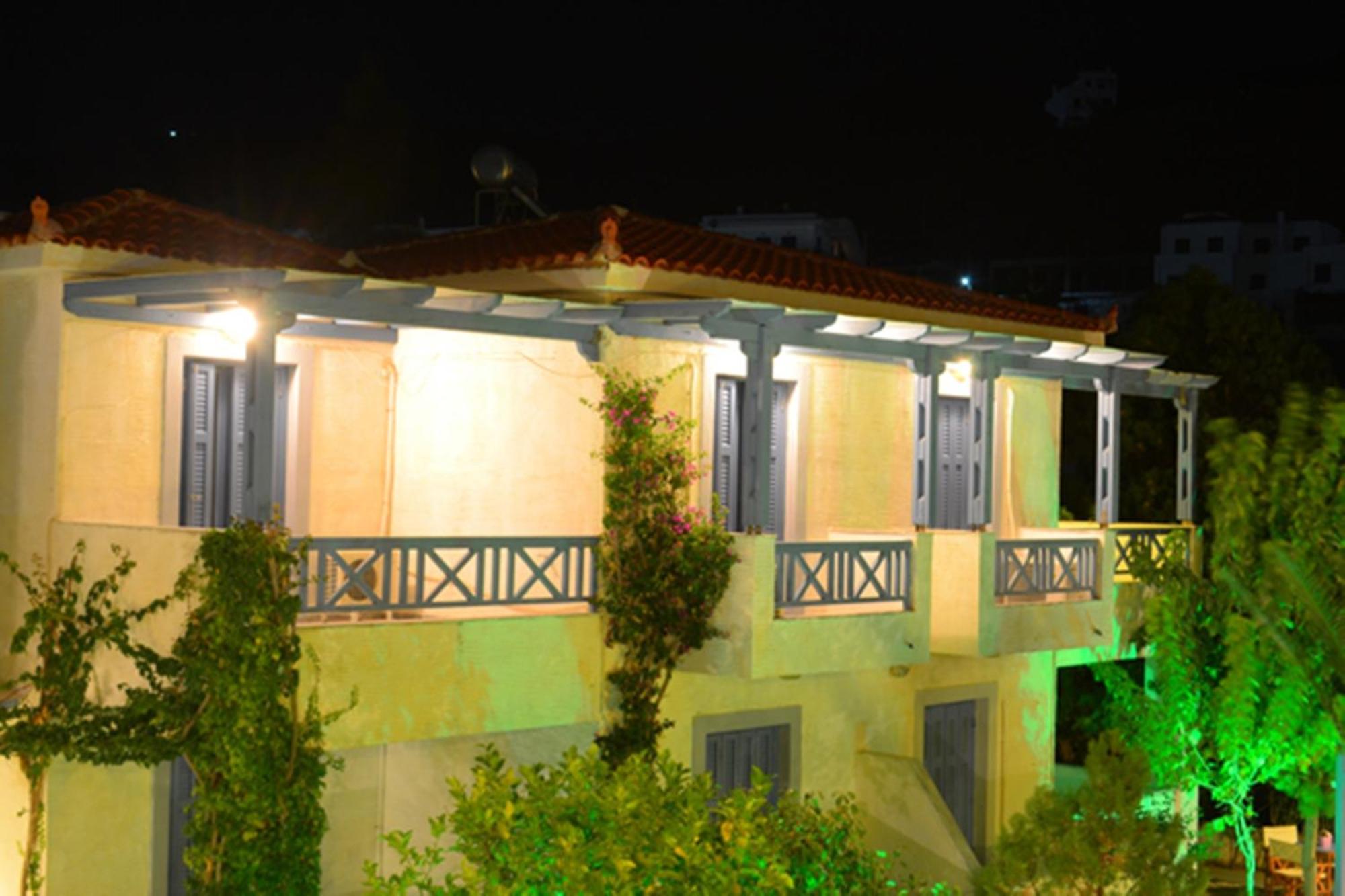 باتسي Maistrali Studios المظهر الخارجي الصورة